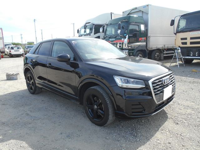 AUDI Q2 2017