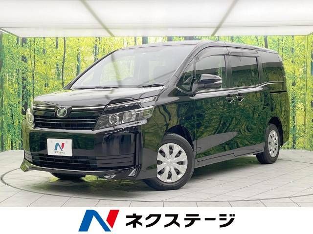 TOYOTA VOXY 2014