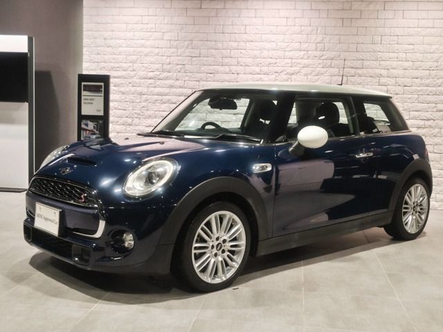 BMW MINI COOPER SD 2016