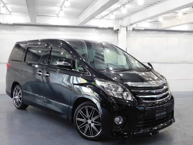 TOYOTA ALPHARD 2012