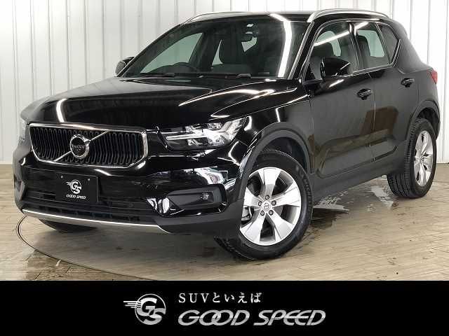 VOLVO XC40 2021