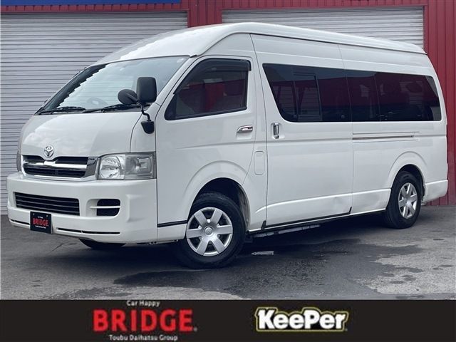 TOYOTA HIACE COMMUTER 4WD 2007