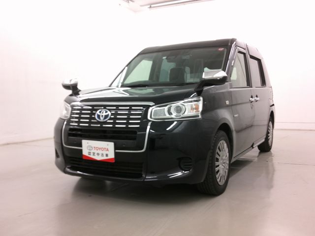 TOYOTA JPN TAXI 2020