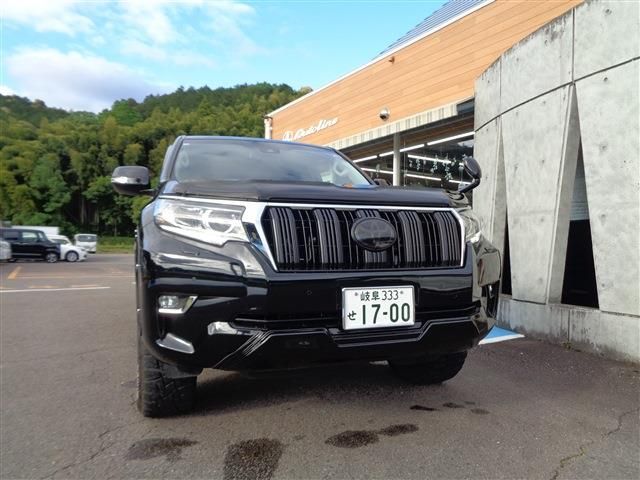 TOYOTA LANDCRUISER PRADO 2020