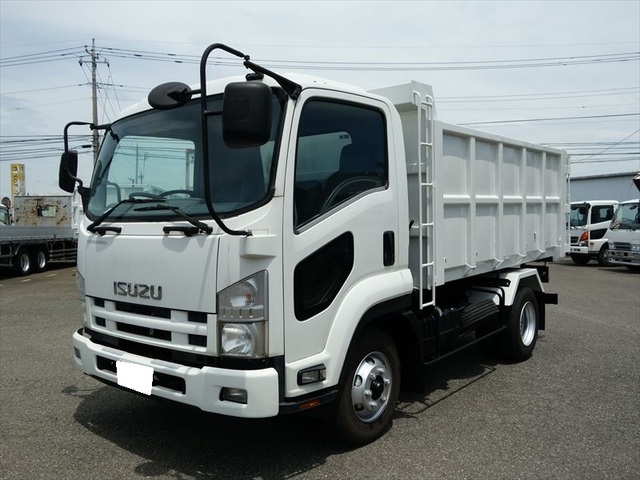 Isuzu FORWARD 2012