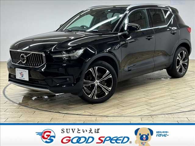 VOLVO XC40 2019