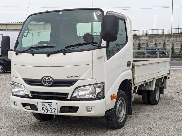 Toyota DYNA 2017