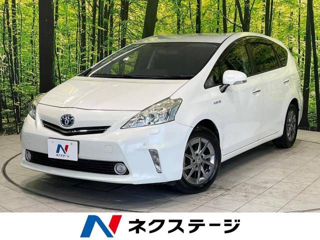 TOYOTA PRIUS ALPHA 2014