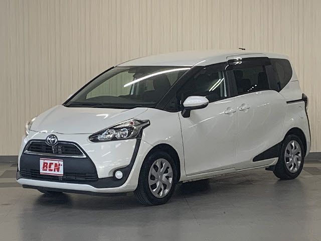 TOYOTA SIENTA 2017