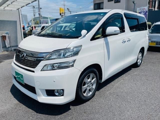 TOYOTA VELLFIRE 2012