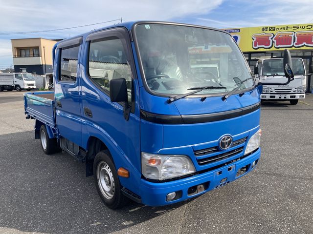 TOYOTA DYNA 2016