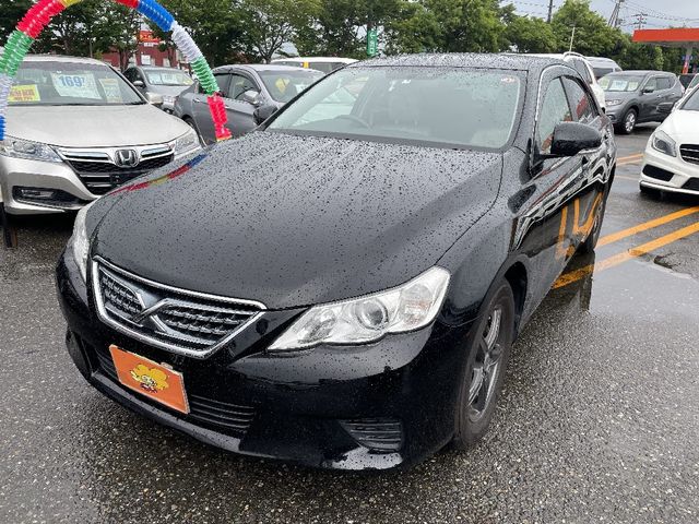 TOYOTA MARK X 2011