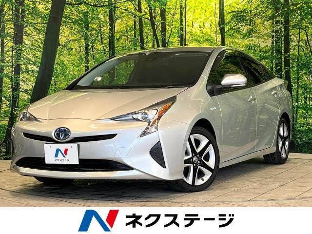 TOYOTA PRIUS 2017