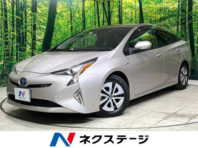 TOYOTA PRIUS 2016