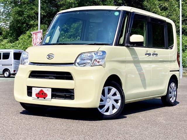 DAIHATSU TANTO 2015