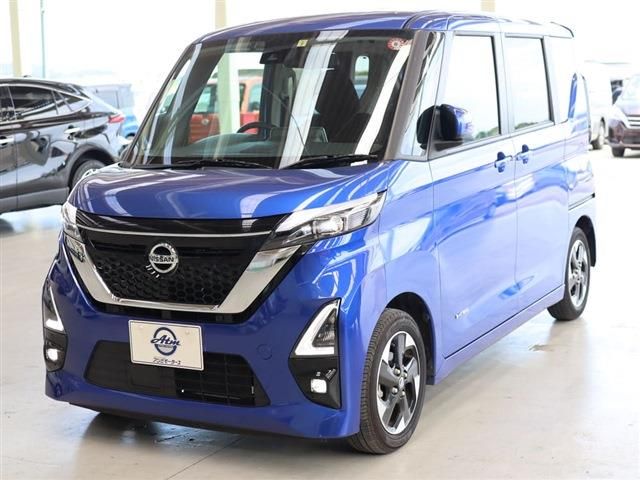 NISSAN ROOX 2022