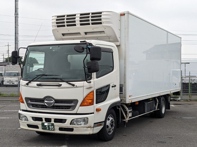 Hino RANGER 2017