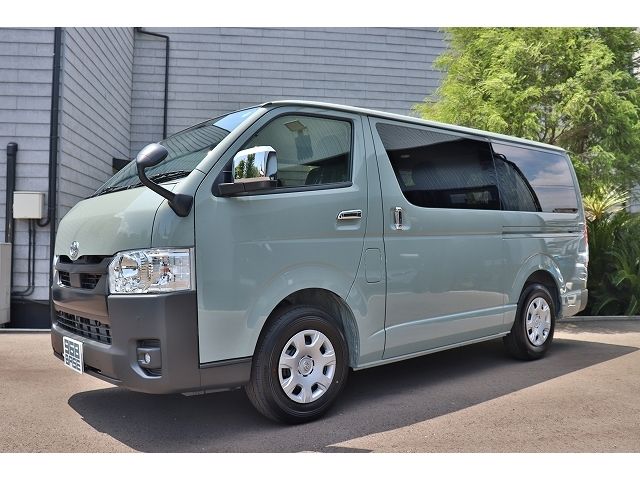 TOYOTA HIACE van 2WD 2024