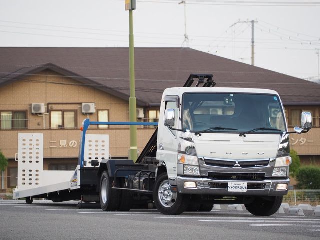 MITSUBISHI CANTER 2018