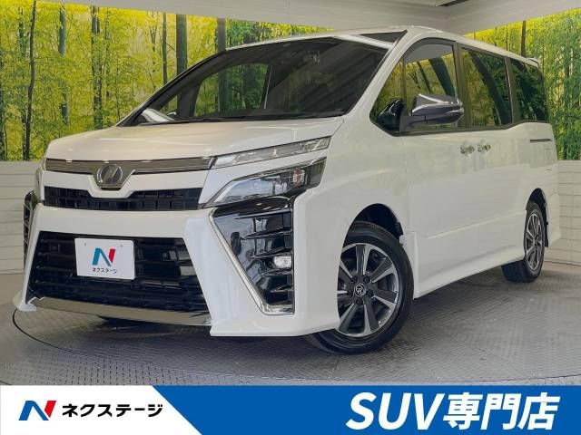 TOYOTA VOXY 2019