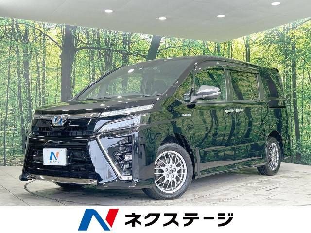 TOYOTA VOXY HYBRID 2019