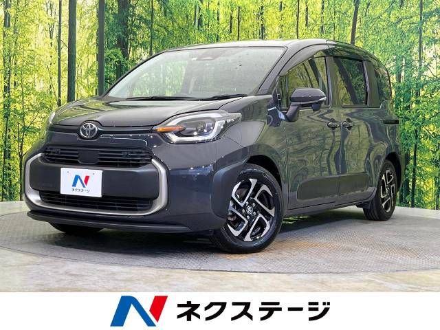 TOYOTA SIENTA HYBRID 2022