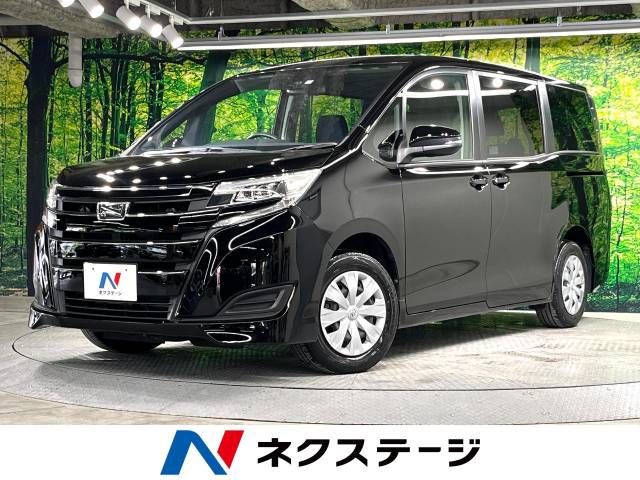 TOYOTA NOAH 2021