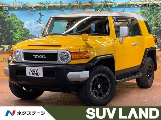 TOYOTA FJ CRUISER 4WD 2012