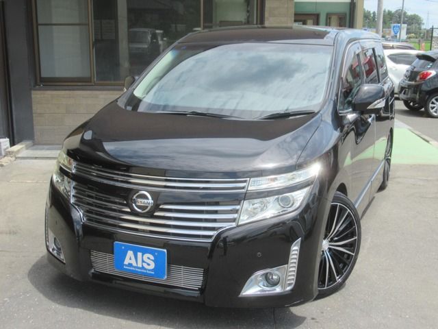 NISSAN ELGRAND 2011