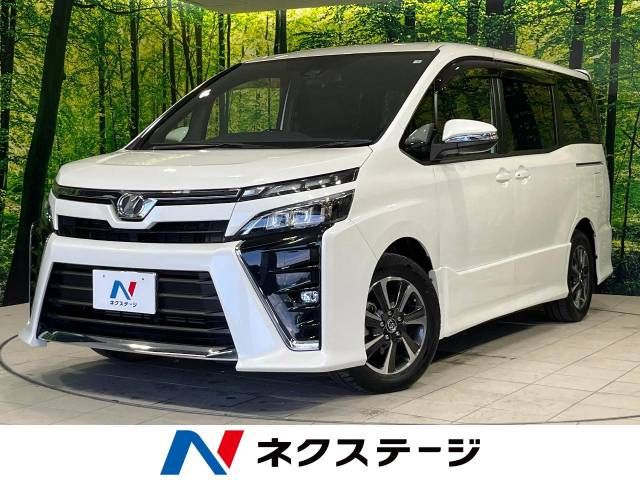 TOYOTA VOXY 2018