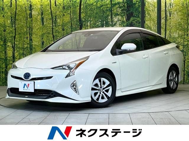 TOYOTA PRIUS 2017