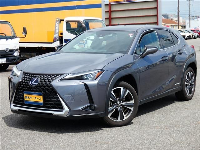 TOYOTA LEXUS UX250h 2021