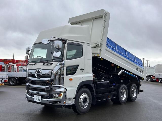 Hino PROFIA 2024