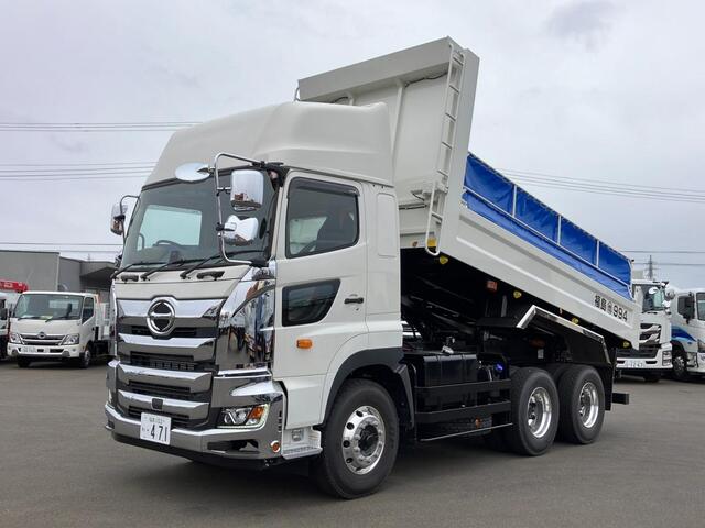 Hino PROFIA 2024