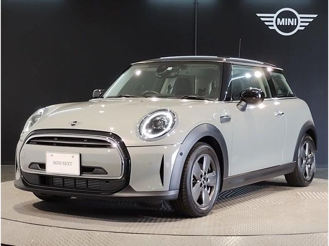 BMW MINI COOPER D 2022