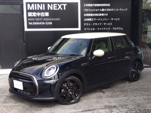 BMW MINI COOPER 5DOOR 2024