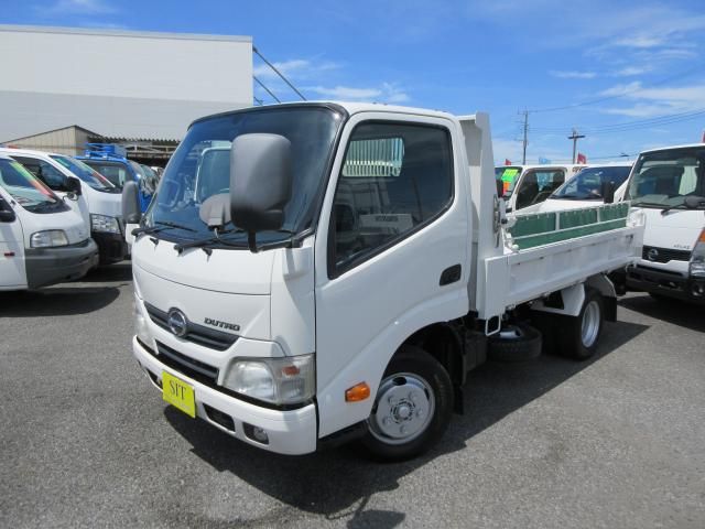 HINO DUTRO 2014