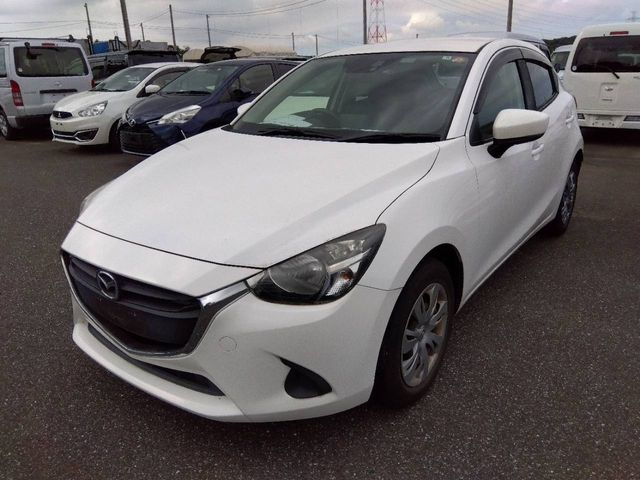 MAZDA DEMIO 2017