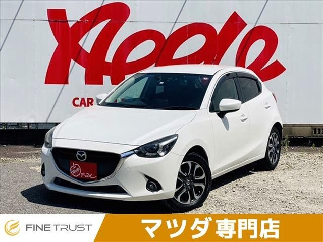 MAZDA DEMIO 2015