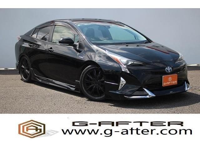 TOYOTA PRIUS 2016