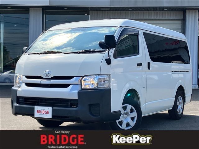 TOYOTA HIACE wagon 4WD 2019