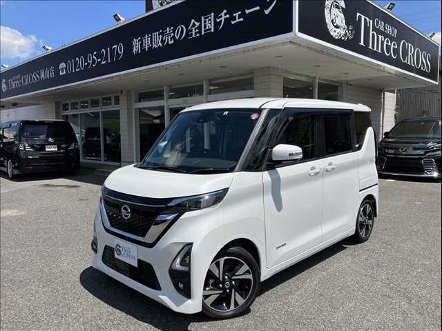 NISSAN ROOX 2021