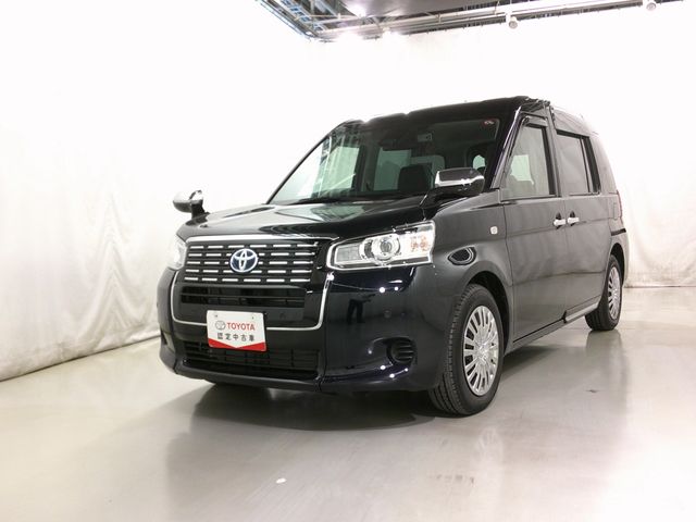 TOYOTA JPN TAXI 2023