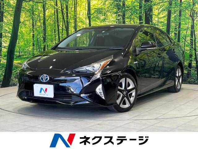 TOYOTA PRIUS 2016