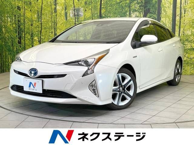 TOYOTA PRIUS 2016