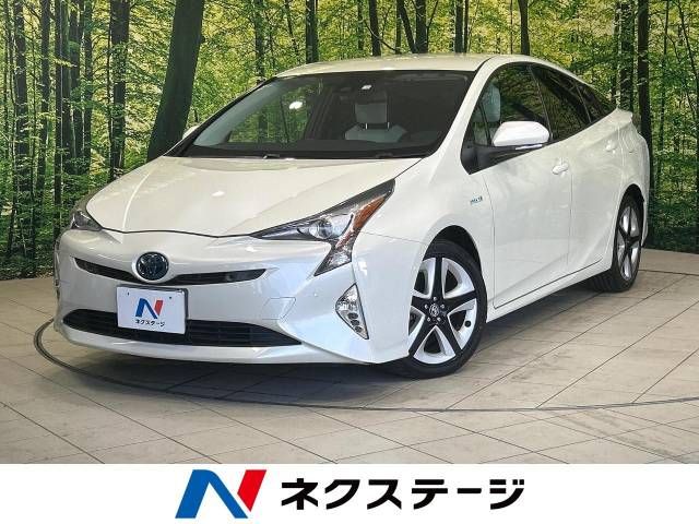 TOYOTA PRIUS 2016