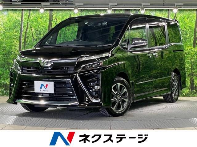 TOYOTA VOXY 2019