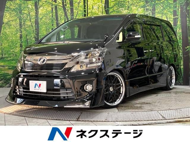 TOYOTA VELLFIRE 2013