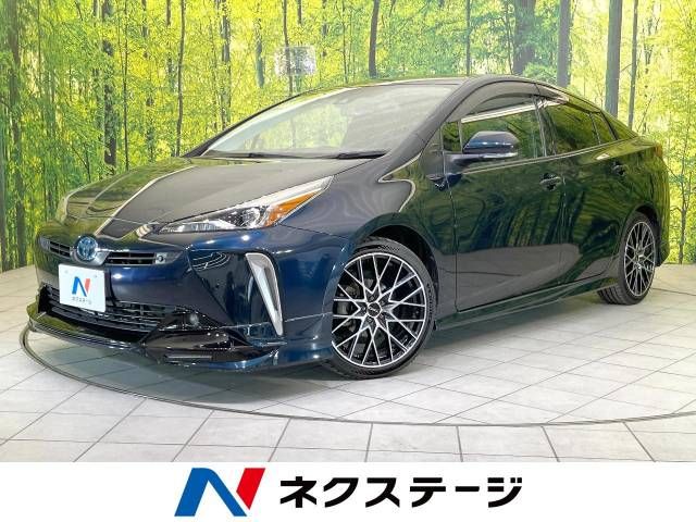 TOYOTA PRIUS 2021