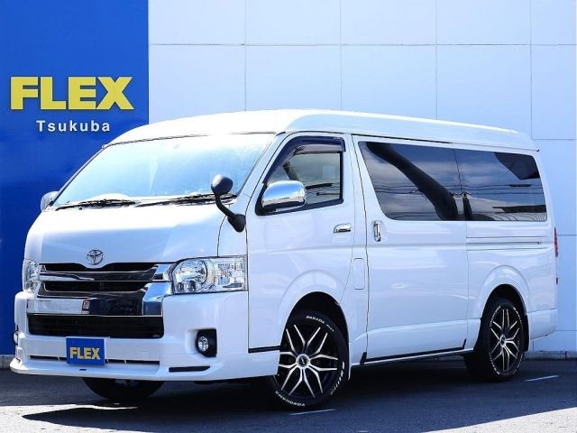 TOYOTA HIACE wagon 4WD 2017